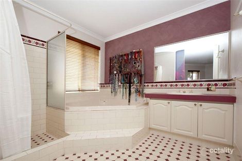Property photo of 5 Blairgowie Heights Kinross WA 6028