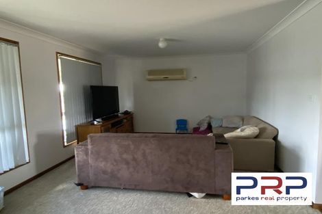 Property photo of 71 Medlyn Street Parkes NSW 2870