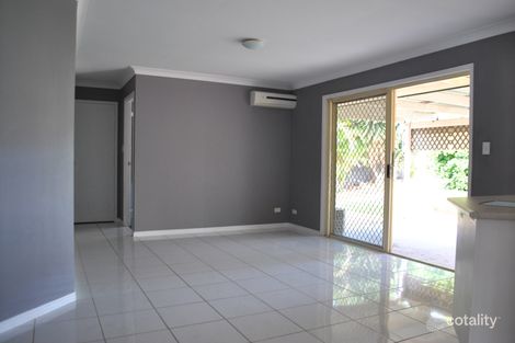 Property photo of 4 Hillcrest Place Flinders View QLD 4305