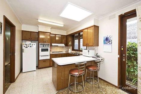 Property photo of 27 Phillips Crescent Rosanna VIC 3084