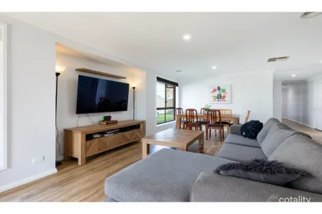 Property photo of 45 Guy Place Thurgoona NSW 2640