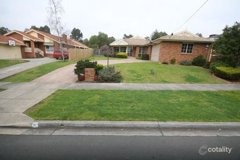 4 Oxford Cl, Croydon Hills, VIC 3136