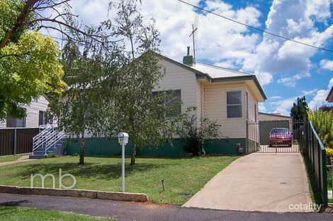 Property photo of 27 Maxwell Avenue Orange NSW 2800