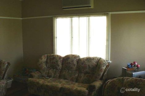 Property photo of 34 Easton Street Silkstone QLD 4304