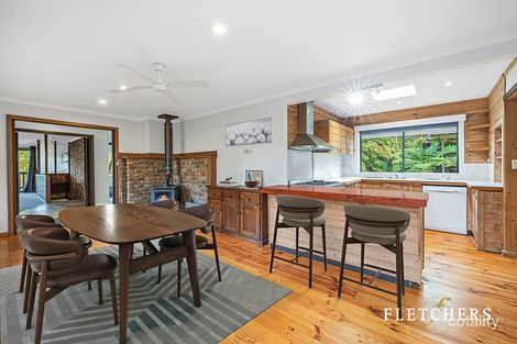 Property photo of 104 Inverness Road Kalorama VIC 3766