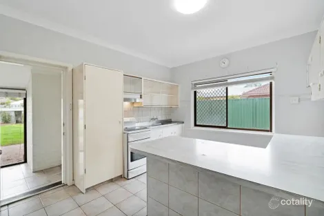 Property photo of 5 Beaconsfield Street St James WA 6102