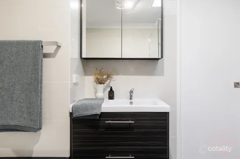 Property photo of 9/1 Edwell Place Lyneham ACT 2602