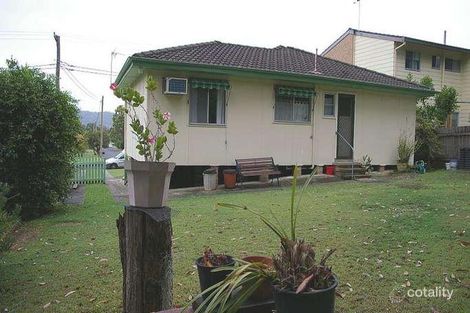 Property photo of 18 Priestley Parade Point Clare NSW 2250