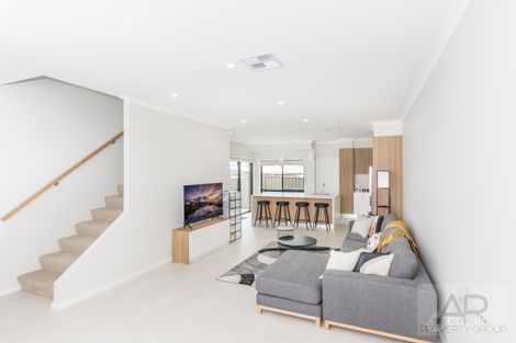 Property photo of 2/235 Princes Highway Albion Park Rail NSW 2527