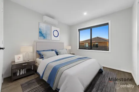 Property photo of 16 Splash Way Lyndhurst VIC 3975
