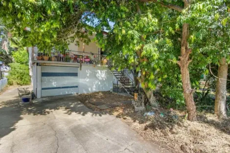 Property photo of 36 Gertrude Street Redcliffe QLD 4020
