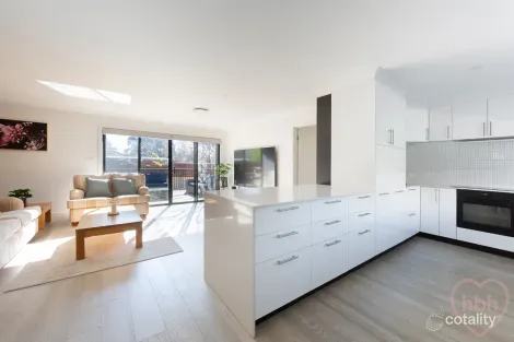 Property photo of 8 Dixon Drive Holder ACT 2611