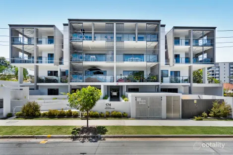 Lot 2/174 Mein St, Scarborough, QLD 4020