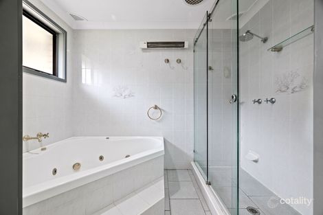 Property photo of 10 Honeyeater Place Ingleburn NSW 2565