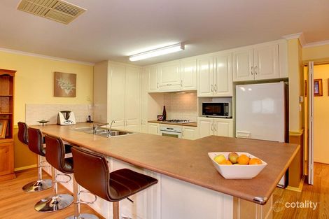 Property photo of 11 Bay Place Woodcroft SA 5162