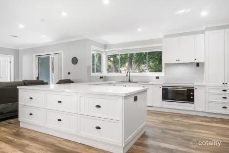 Property photo of 90 Short Road Gisborne VIC 3437