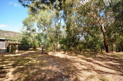18 Heath St, Halls Gap, VIC 3381