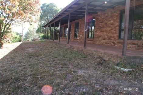 9 Narambla Dr, Clifton Grove, NSW 2800