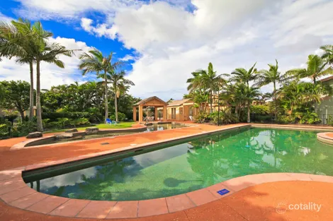 203/215 Cottesloe Dr, Mermaid Waters, QLD 4218