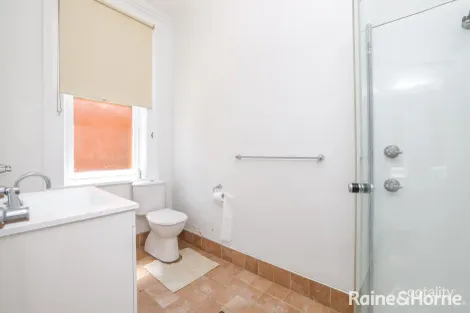 Property photo of 202 Russell Street Bathurst NSW 2795
