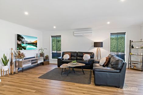 Property photo of 2A Jasmine Rise Kangaroo Flat VIC 3555