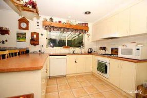 Property photo of 12 Ninalee Way Somerville VIC 3912
