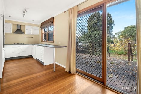 Property photo of 30 Greenwood Drive Bundoora VIC 3083