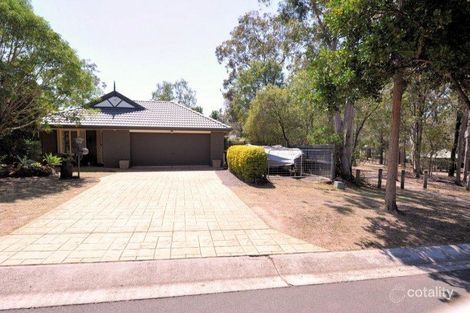 Property photo of 90 Flinders Crescent Forest Lake QLD 4078