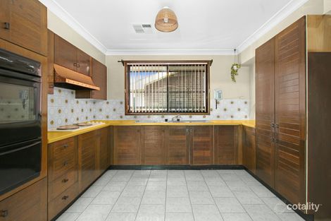 Property photo of 28 Box Road Wakeley NSW 2176