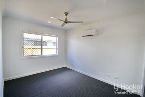 2/13 Chandon Ct, Hillcrest, QLD 4118