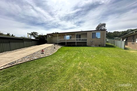 Property photo of 9 Samuel Court Young NSW 2594