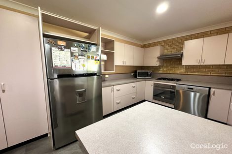 Property photo of 9 Samuel Court Young NSW 2594