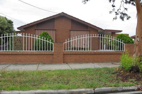 Property photo of 10 Chetwyn Drive Kings Park VIC 3021