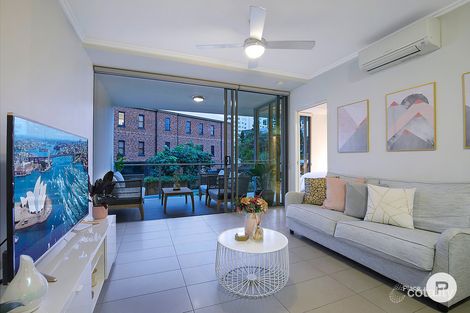 Property photo of 207/50 Connor Street Kangaroo Point QLD 4169