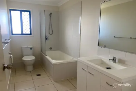 Property photo of 25 Falcon Crest Zilzie QLD 4710