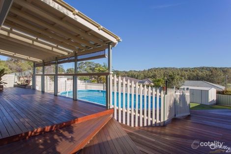 Property photo of 5 Parlah Close Mount Hutton NSW 2290