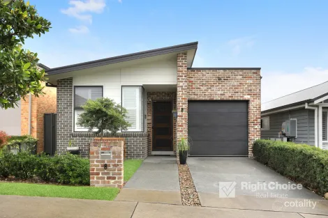 8 Daisy Ct, Calderwood, NSW 2527