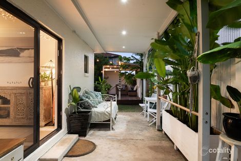 Property photo of 2/34 Point Cartwright Drive Buddina QLD 4575