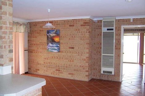 Property photo of 33 Link Way Cooloongup WA 6168