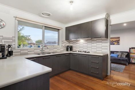 Property photo of 31 Bushland Avenue Clarinda VIC 3169