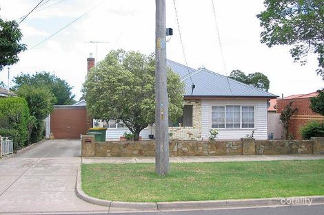 25 Hampton Pde, West Footscray, VIC 3012