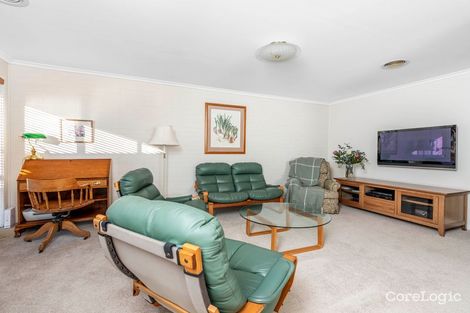 Property photo of 70 Hallen Close Phillip ACT 2606