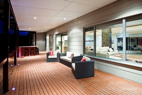 Property photo of 45 Carnarvon Castle Drive Eagle Bay WA 6281