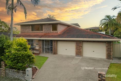 24 Cadogan St, Carindale, QLD 4152