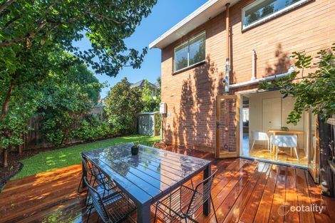 4/2a Wattle Valley Rd, Canterbury, VIC 3126