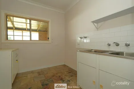 Property photo of 72 Macarthur Street Griffith NSW 2680