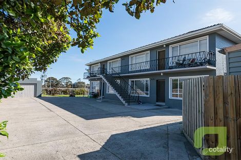 Property photo of 2/179 Mason Street Newport VIC 3015