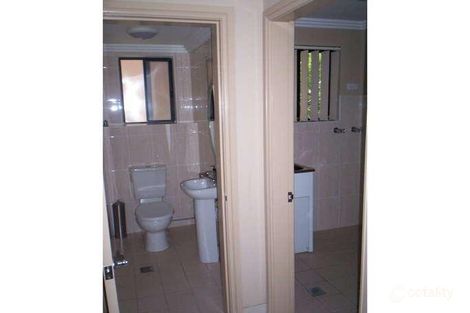 Property photo of 5 Queens Road Westmead NSW 2145