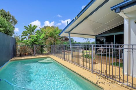 Property photo of 10 Lakeside Close Bargara QLD 4670