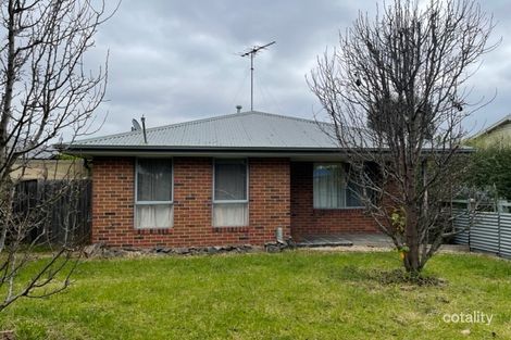 Property photo of 1/15 Watsonia Grove Norlane VIC 3214